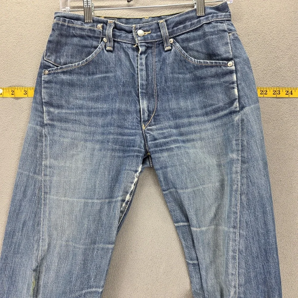 Levis 11869 important